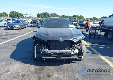 2022 BMW X6 xDrive40I z USA, uszkodzony, nr VIN 5UXCY6C05N9M69655